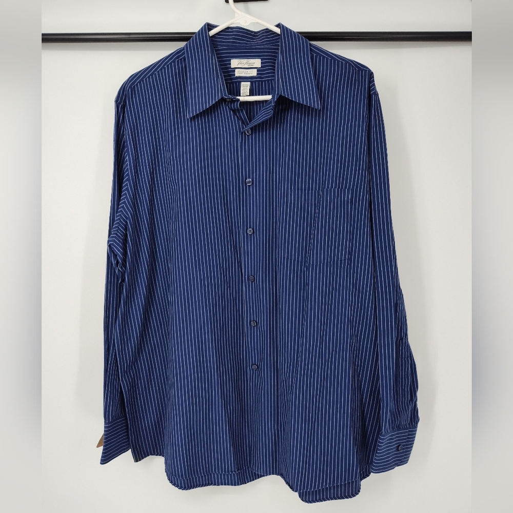 Van Heusen Mens Blue Pinstripe Long-Sleeve Button-Down Shirt Size 34/35, 17-17.5